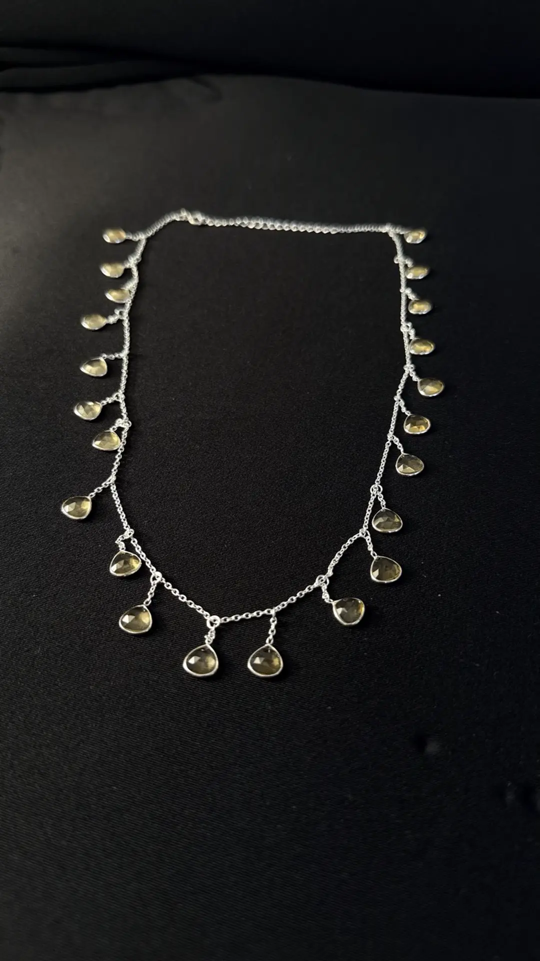 Jhalar necklace — a full fringe of pale citrine drops along a silver collar